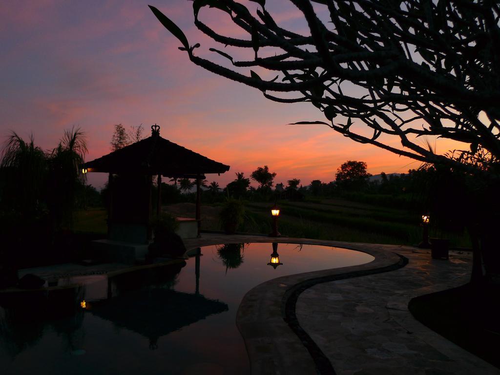 Cabe Bali Hotel Jasri Eksteriør billede
