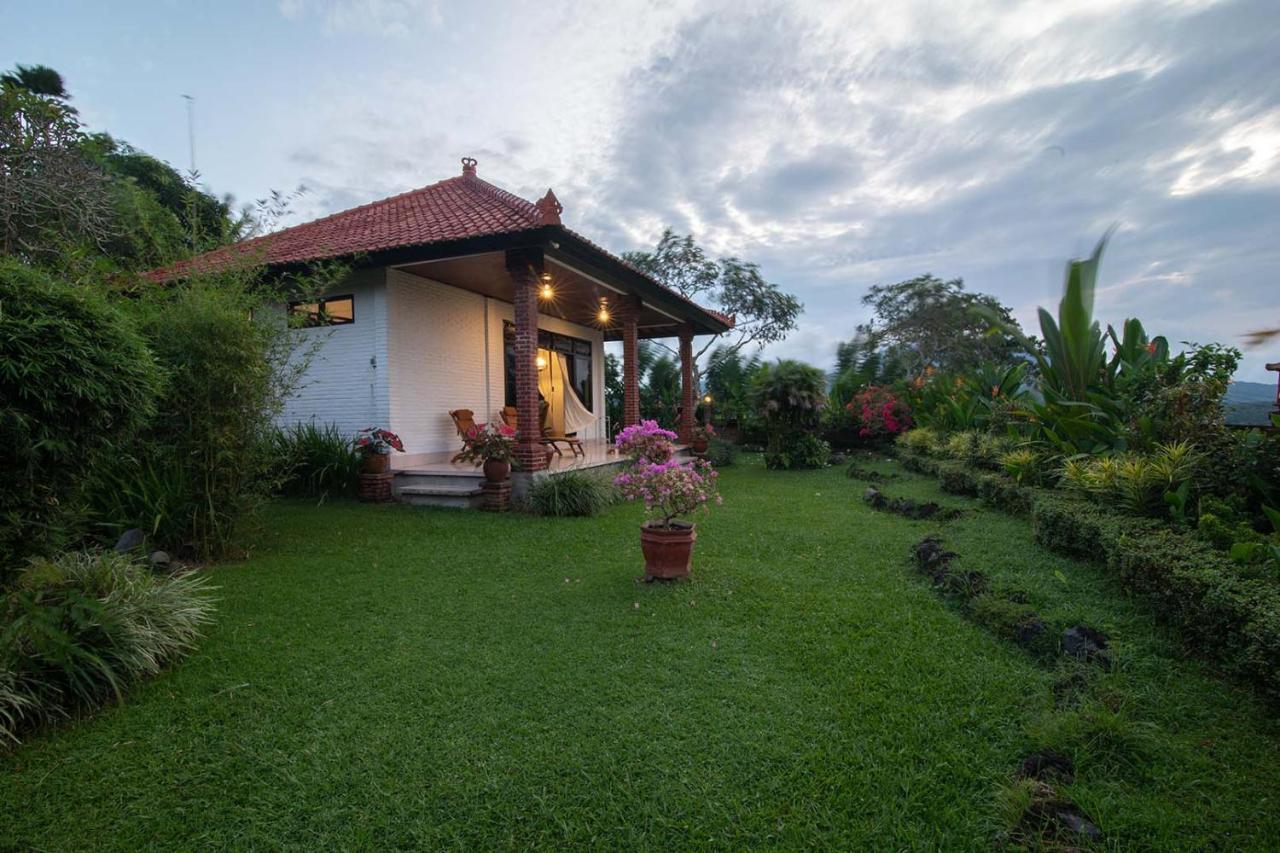 Cabe Bali Hotel Jasri Eksteriør billede