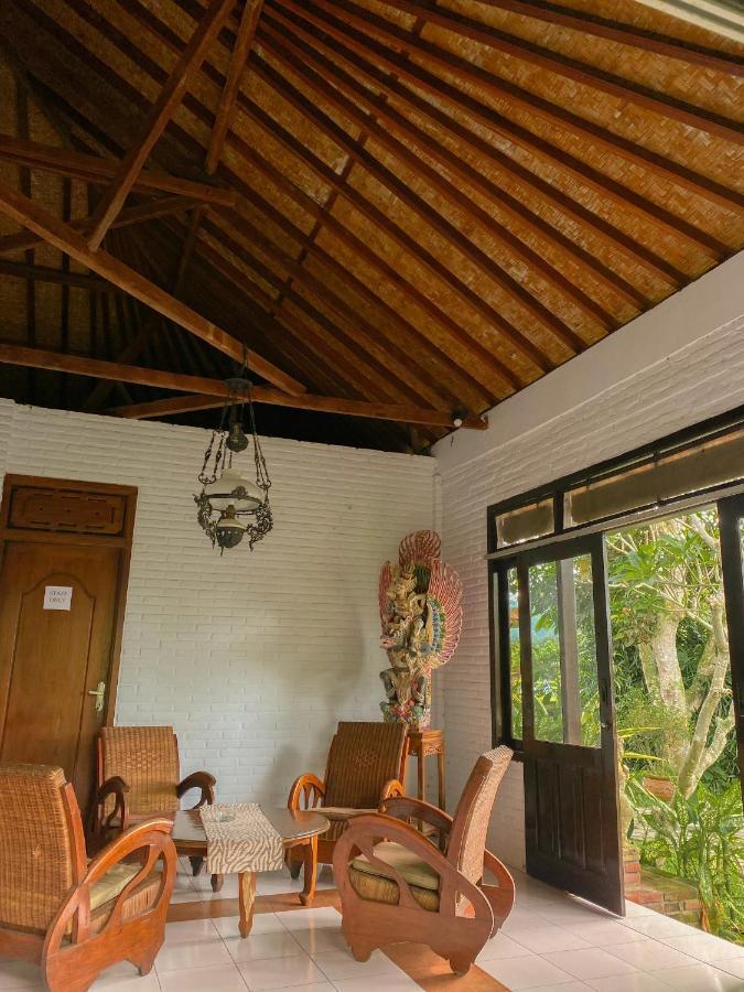 Cabe Bali Hotel Jasri Eksteriør billede